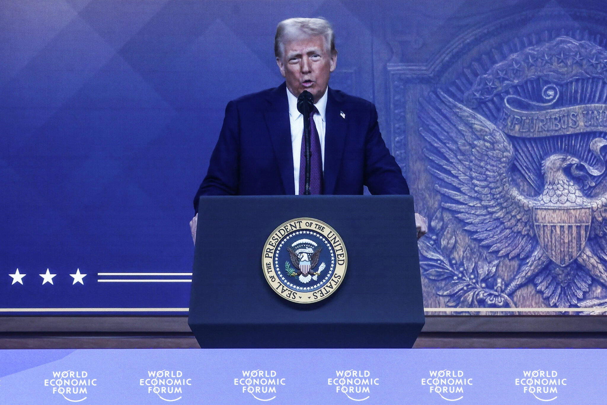 Trump zaprijetio: Ako ne proizvodite svoj proizvod u Americi, morat ćete platiti carinu